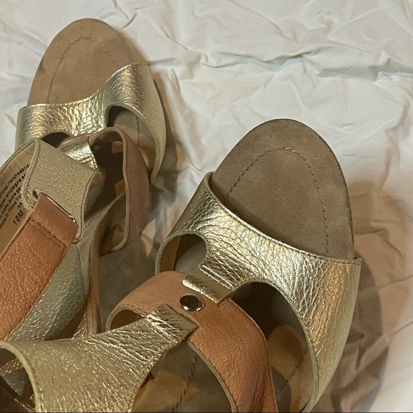 Nine West heels - Picture 4 of 8